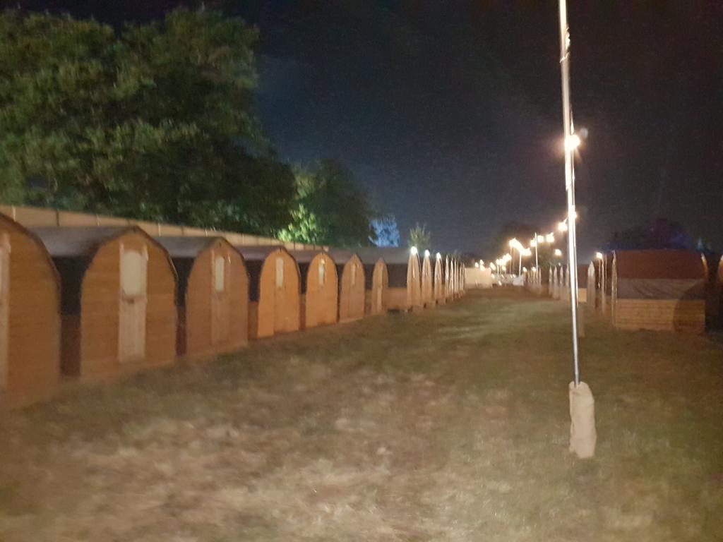 Suitehuts @ سيلفرستون المظهر الخارجي الصورة